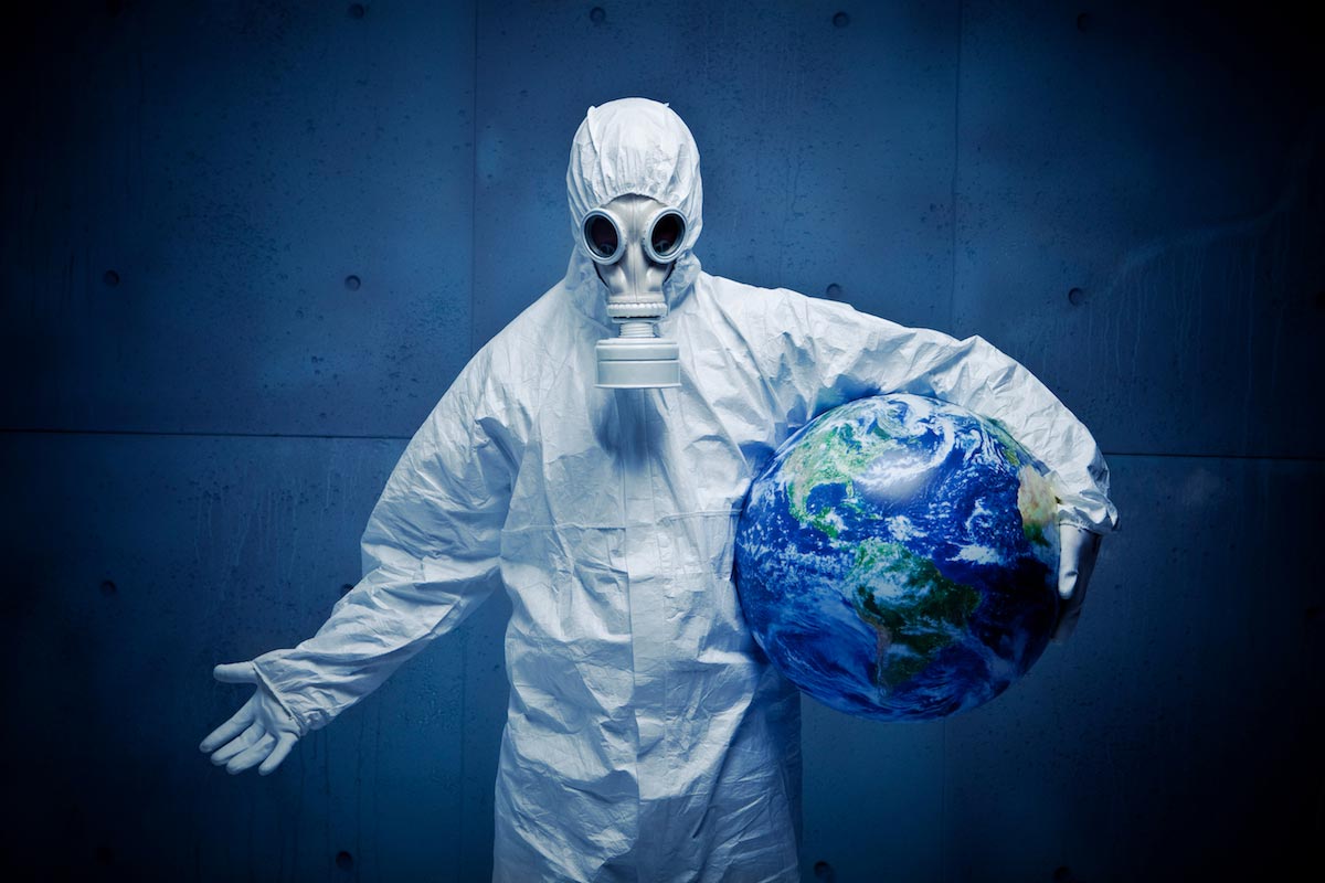 Biohazard-Suit-Hazmat-Earth-Gas-Mask